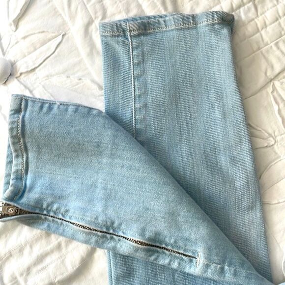 J. Brand Reflex Skinny Capri with ankle zips - Picture 5 of 10